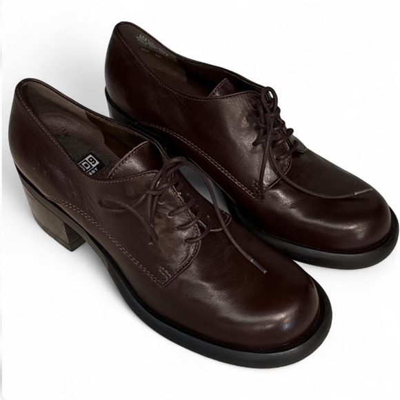 Vintage Leather Heeled Loafers 90s Whimsygoth Preppy Dark Academia - Picture 2 of 9